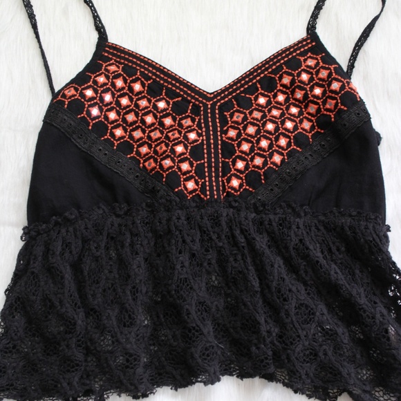 NWOT Free People Black Lace ADJUSTABLE Crop Top - Picture 2 of 7